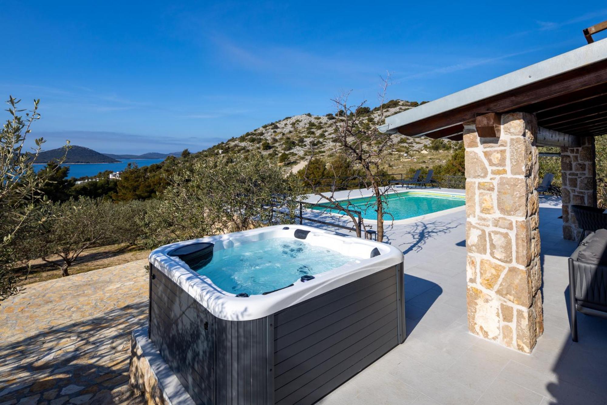 Holiday Home Svemir Drage Esterno foto